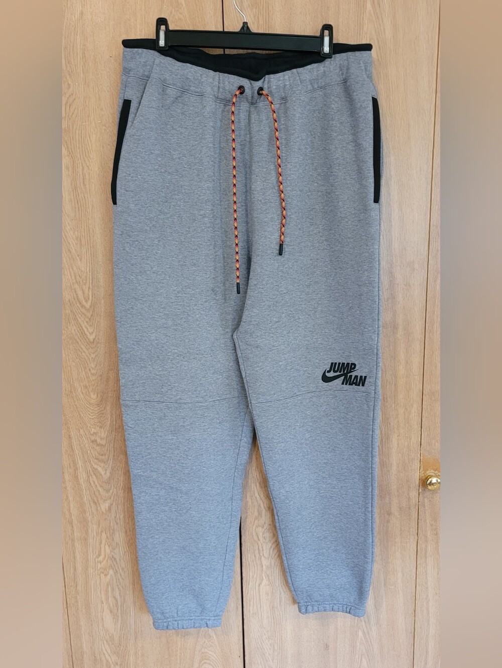 Nike Air Jumpman Men's Large Gray Sweats